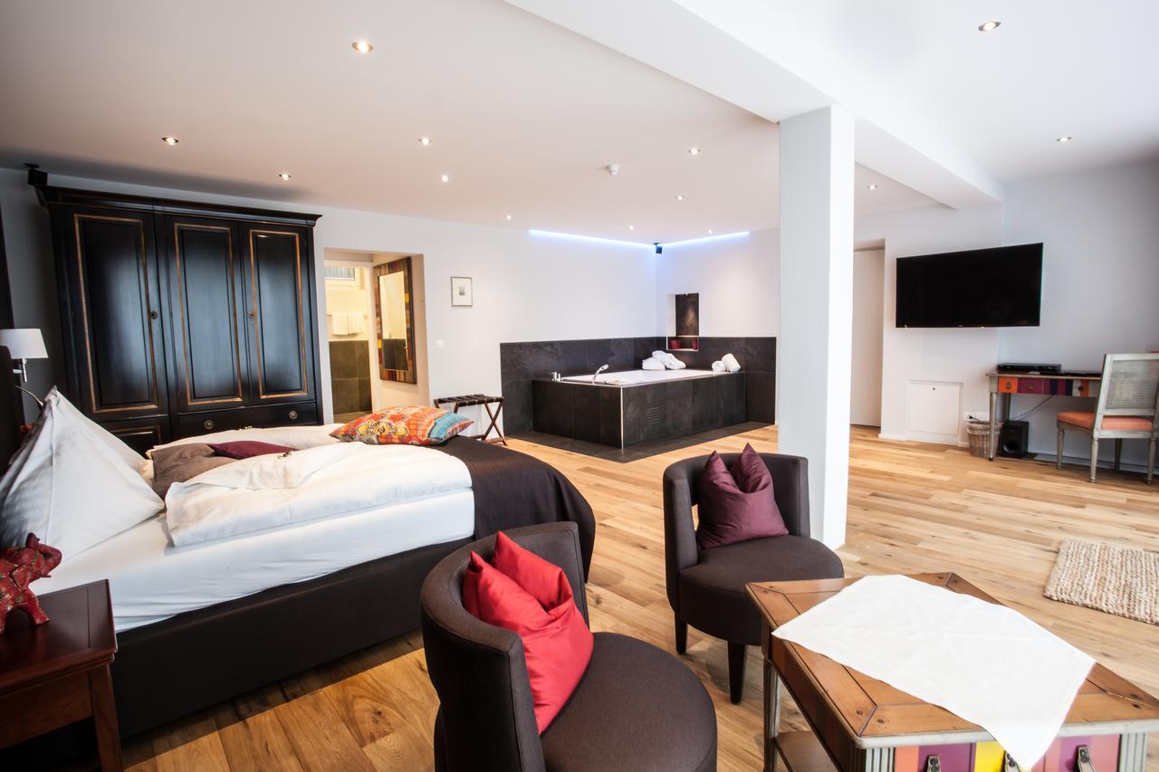 Hotel Riviera Loft Weggis Eksteriør billede